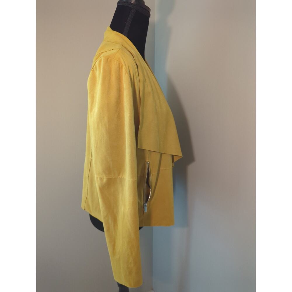 Bagatelle Yellow Open Drape Front Long Sleeve Top… - image 6